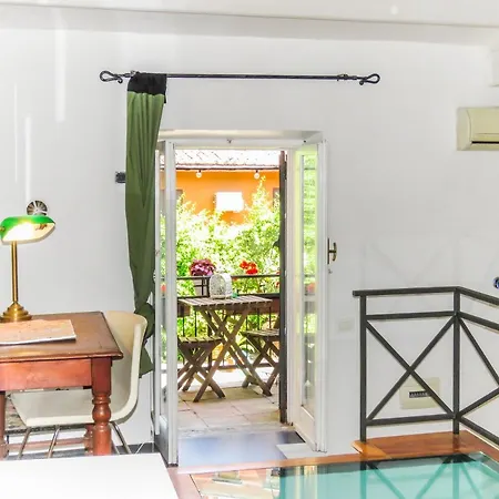 Casa Del Moro - Romantic Loft In Trastevere 펜션