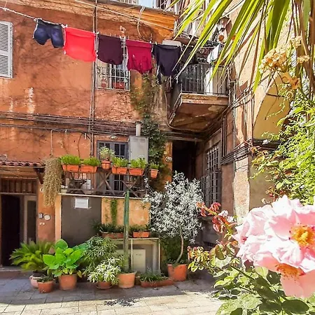 Casa Del Moro - Romantic Loft In Trastevere *