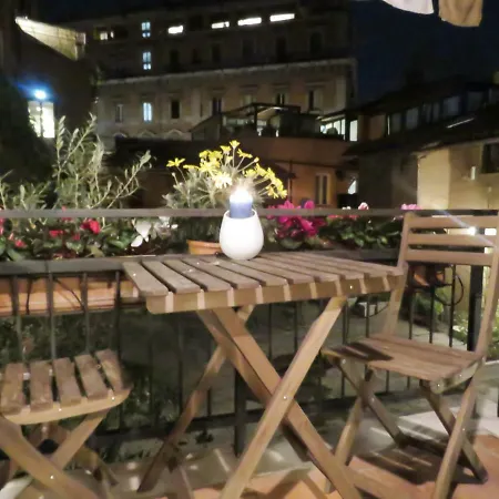 Casa Del Moro - Romantic Loft In Trastevere Tatil Evi